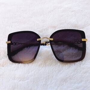 Gia Black Elegant Chain Link Oversized Sunglasses